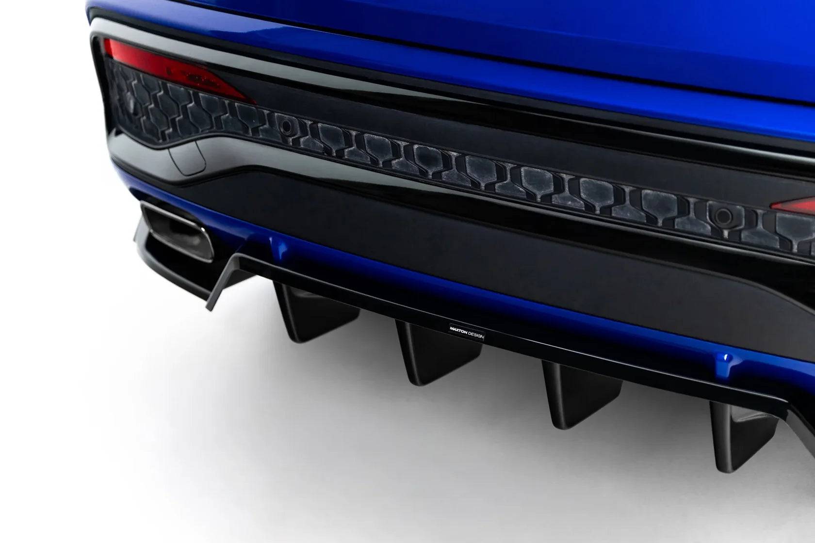Maxton Design Zentraler Hinterer Splitter für Audi Q5 S-Line Sportback / SUV Mk3