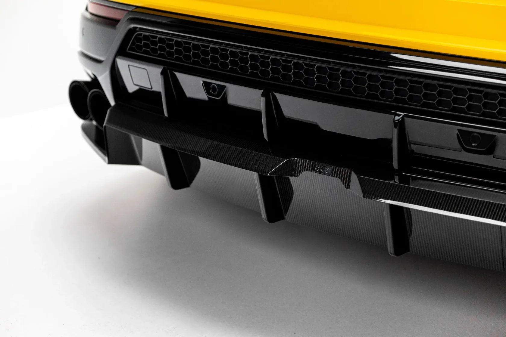 Maxton Design Carbon Heckdiffusor für Lamborghini Urus Mk 1