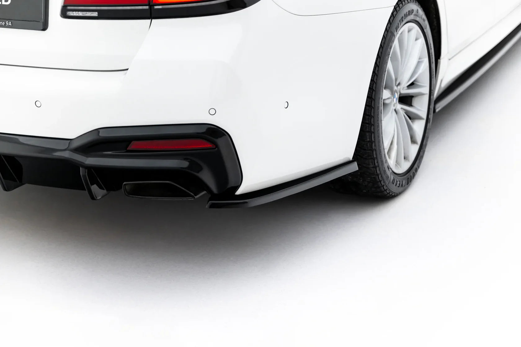 Maxton Design Seitliche Heckdiffusor Erweiterung V.2 für BMW 5er G30 G31 Facelift M-Paket