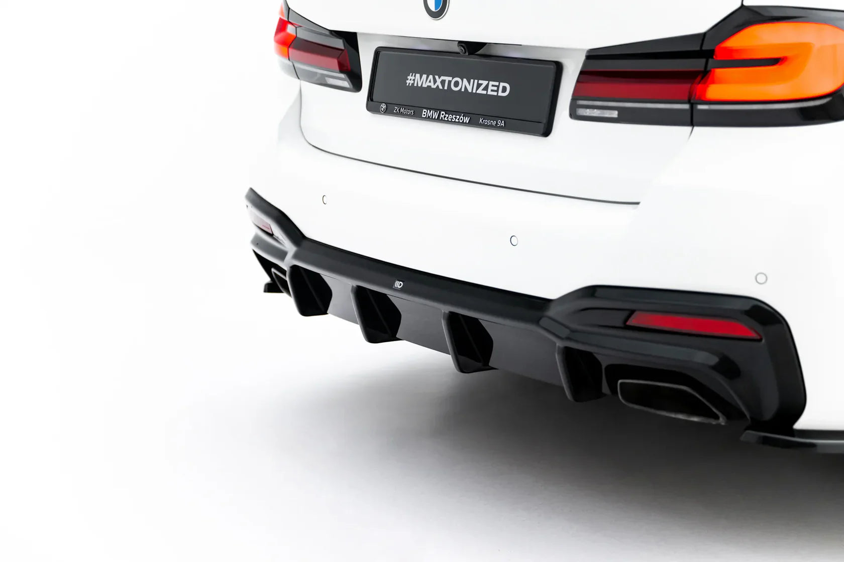 Maxton Design Heckdiffusor für BMW 5 G30 / G31 Facelift