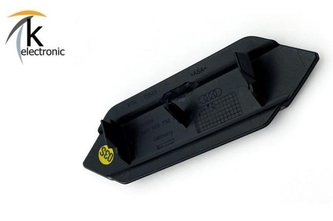 Audi TTS 8S Schriftzug schwarz rote Raute vorne Facelift ab 2019