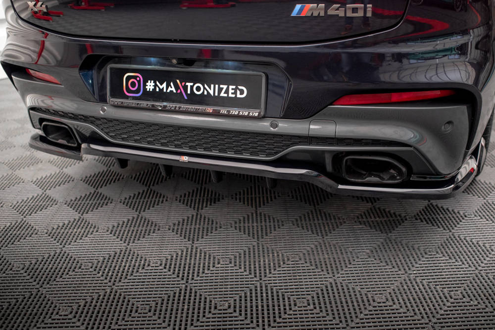 Zentraler Hinterer Splitter V.2 für BMW X4 G02 M-Paket von Maxton Design