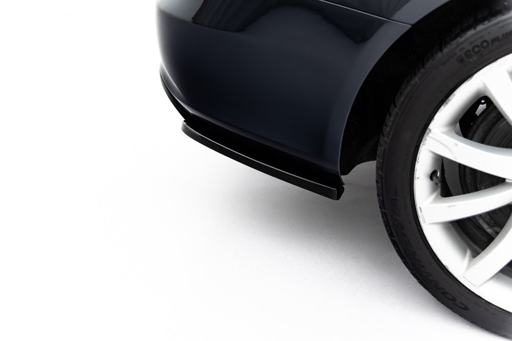 Seitliche Heck Diffusor Erweiterung für Audi A4 B8 Facelift von Maxton Design