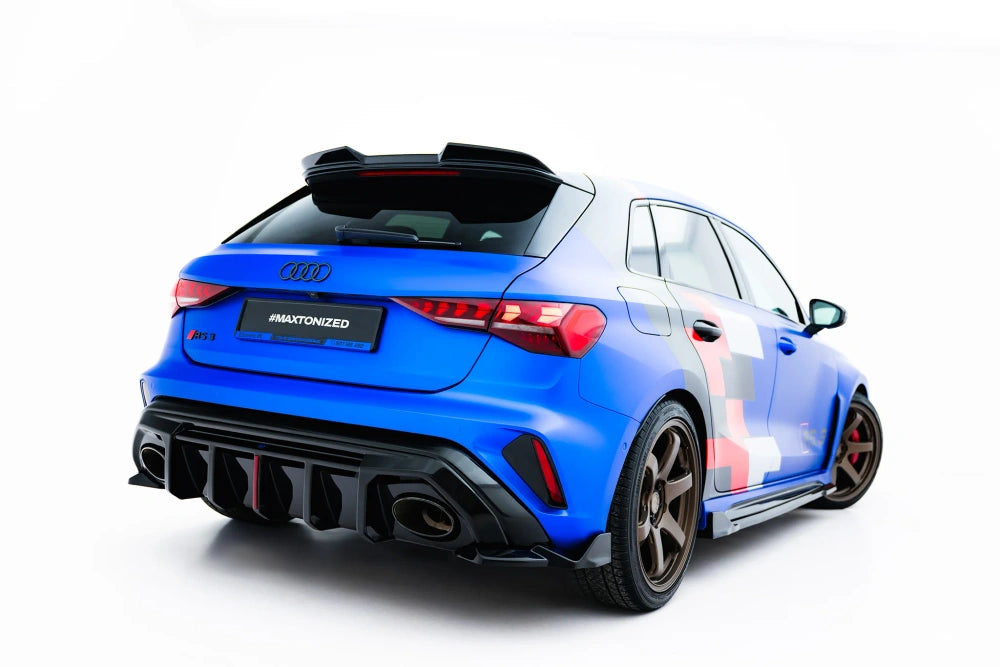 Seitliche Heck Diffusor Erweiterung V.2 für Audi RS3 Sportback 8Y Facelift von Maxton Design