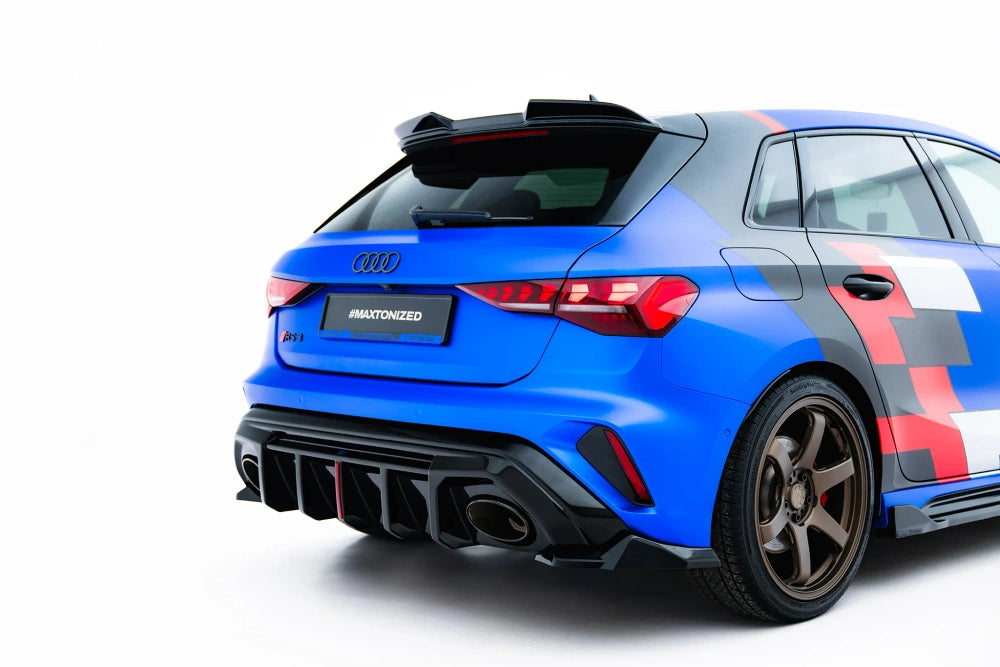 Seitliche Heck Diffusor Erweiterung V.3 für Audi RS3 Sportback 8Y Facelift von Maxton Design