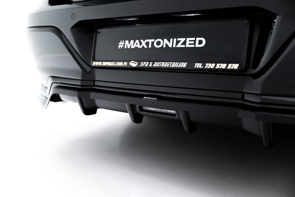 Zentraler Hinterer Splitter V.2 für BMW 7 G70 M-Paket von Maxton Design