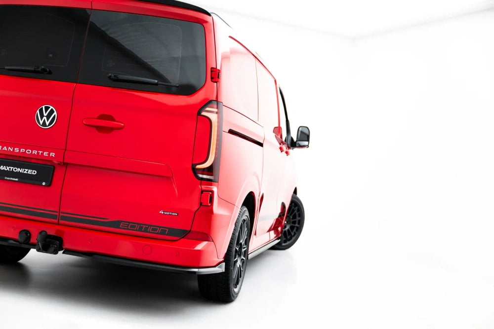Zentraler hinterer Heckdiffusor für VW Transporter T7 von Maxton Design