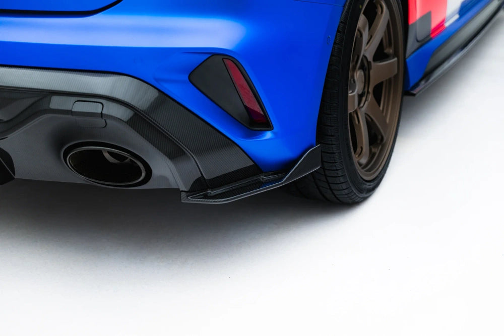 Carbon Seitliche Heckdiffusor Erweiterung für Audi RS3 Sportback 8Y Facelift von Maxton Design