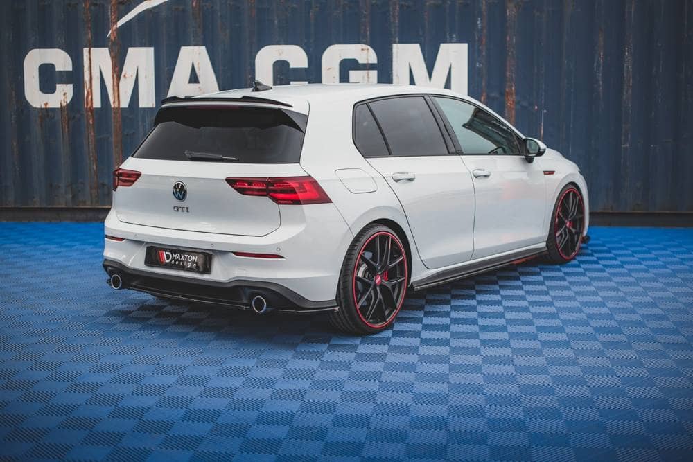 Sidoförlängning bak för VW Golf 8 GTI från Maxton Design