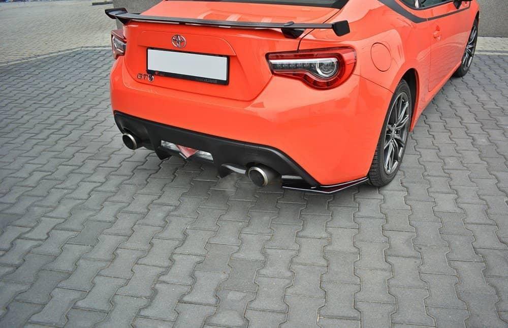 Seitliche Heck Diffusor Erweiterung V.1 für Toyota GT86 Facelift ZN6 von Maxton Design