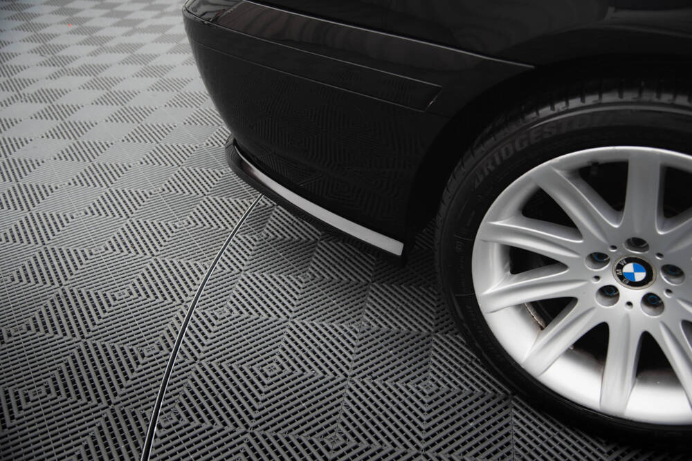 Zentraler Hinterer Splitter für BMW 7er E65 von Maxton Design