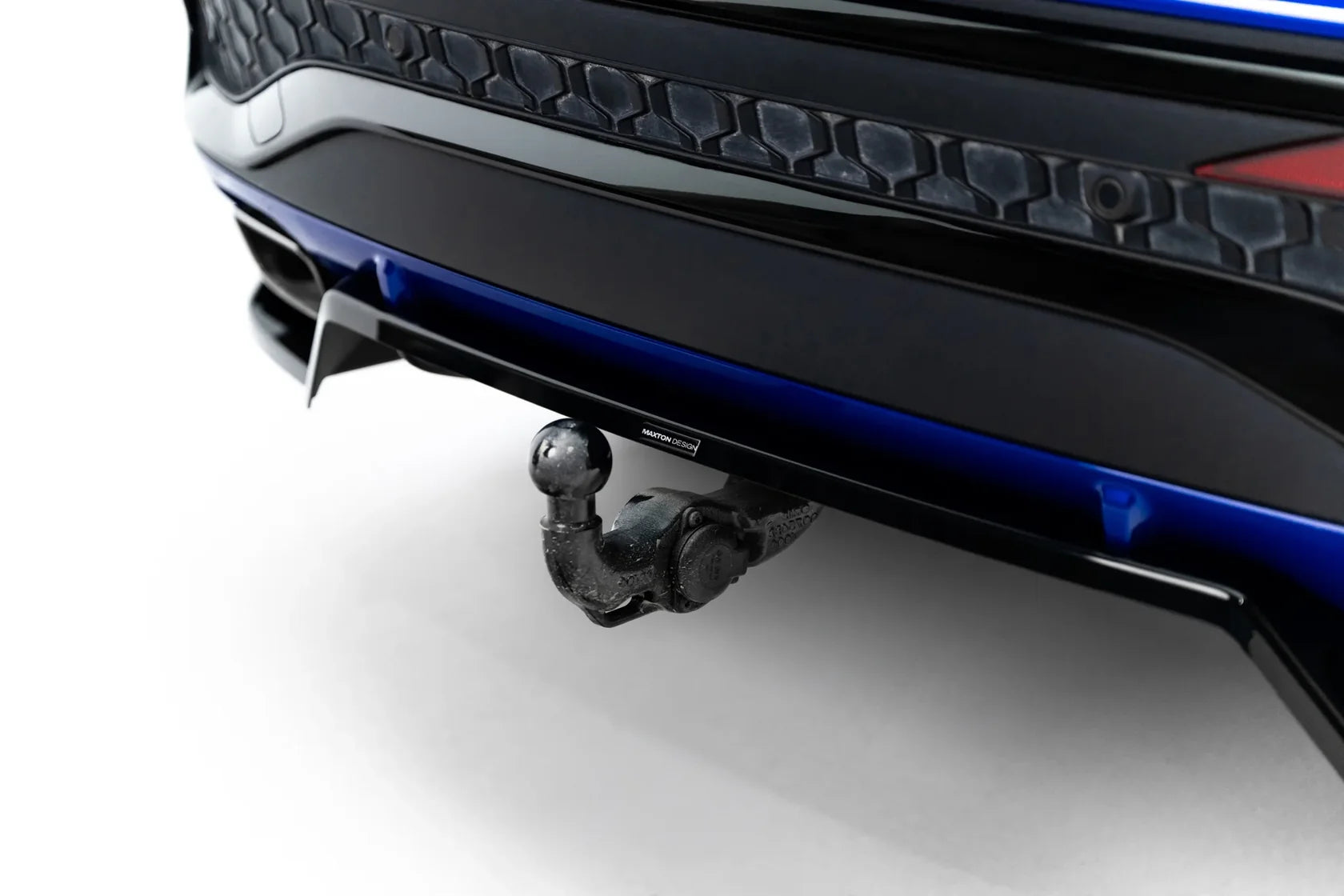 Maxton Design Zentraler Hinterer Splitter für Audi Q5 S-Line Sportback / SUV Mk3