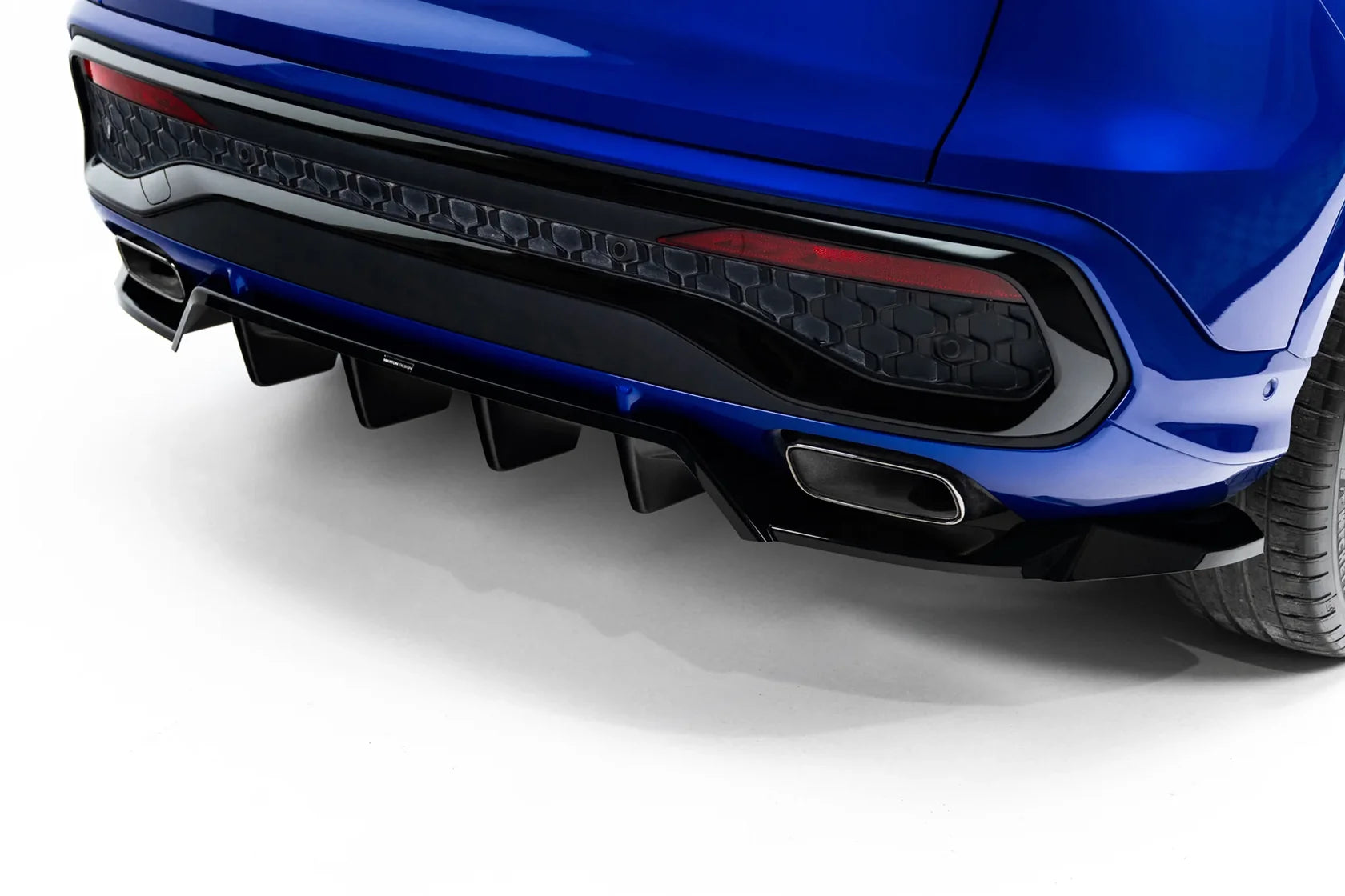 Maxton Design Zentraler Hinterer Splitter für Audi Q5 S-Line Sportback / SUV Mk3