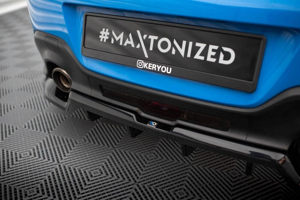Heckdiffusor für BMW 3er G20 / G21 M-Paket mit Anhängerkupplung von Maxton Design