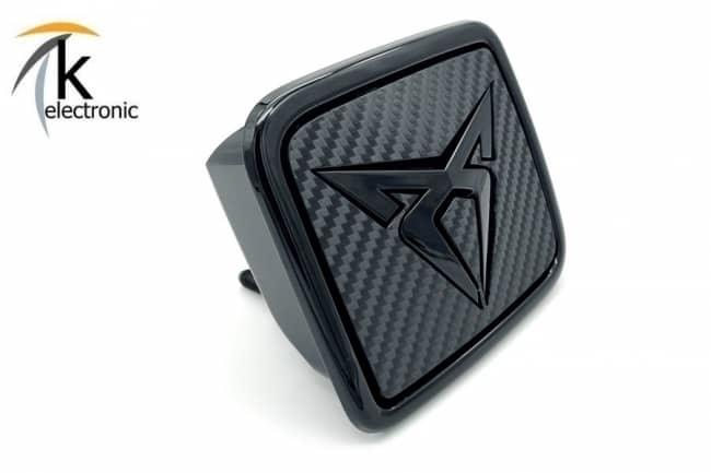 Cupra Leon KL schwarzes Zeichen hinten mit Carbon