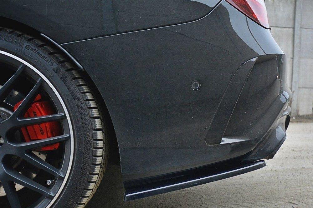 Bakre sidoförlängning för Mercedes CLA A45 AMG C117 Facelift från Maxton Design