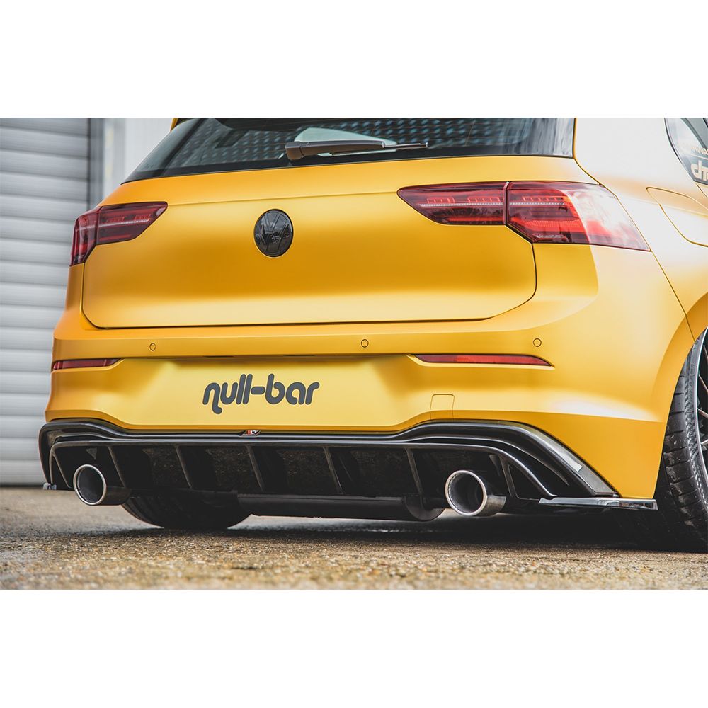 Bakre diffusor i ett set med avgasrör för VW Golf 8 för den perfekta GTI-looken från Maxton Design