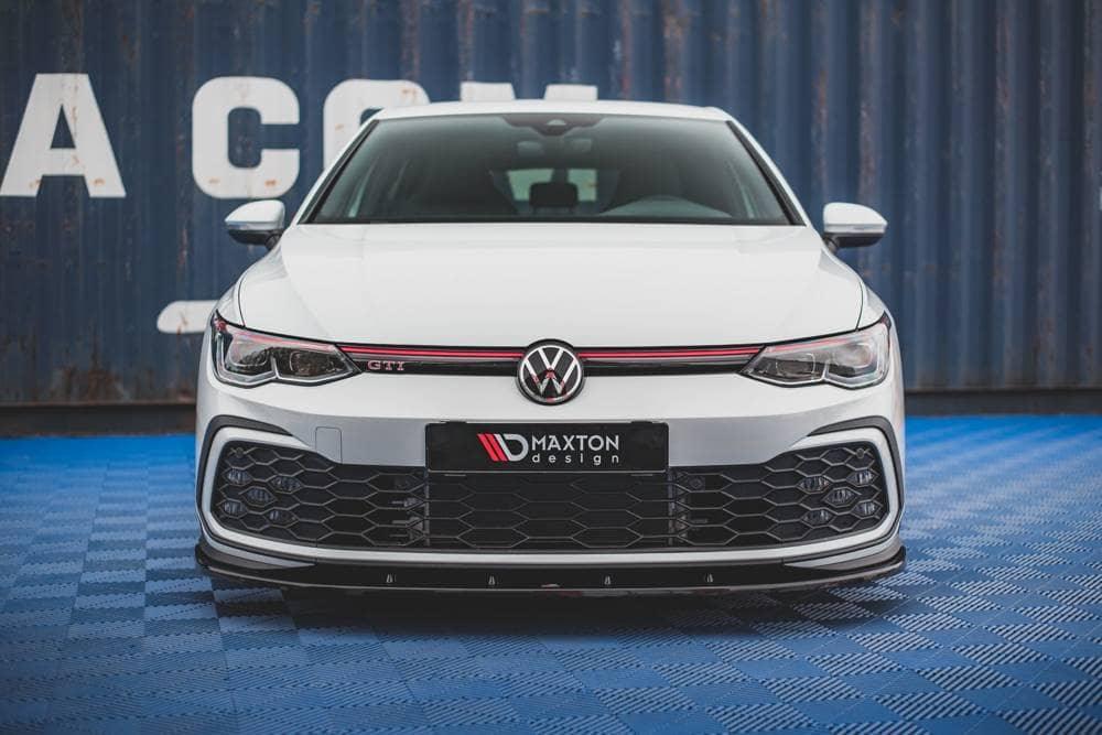 Främre läpp / främre splitter / front approach V.1 för VW Golf 8 GTI från Maxton Design