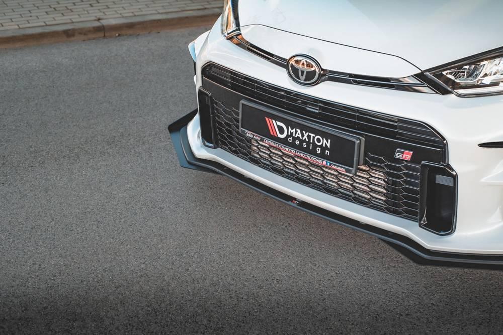 Front Lippe / Front Splitter / Frontansatz Street Pro mit Flaps für Toyota GR Yaris MK4 von Maxton Design