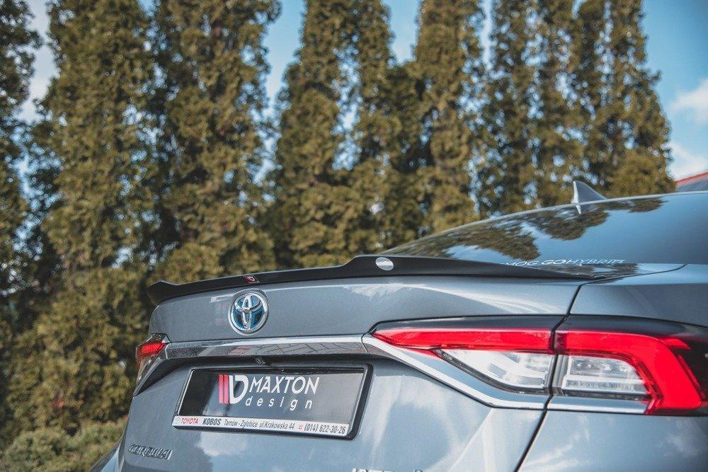 Spoiler Cap für Toyota Corolla E210 Limousine von Maxton Design