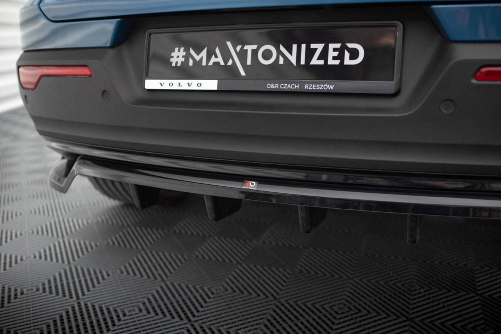 Zentraler Hinterer Splitter für Volvo C40 MK1 von Maxton Design