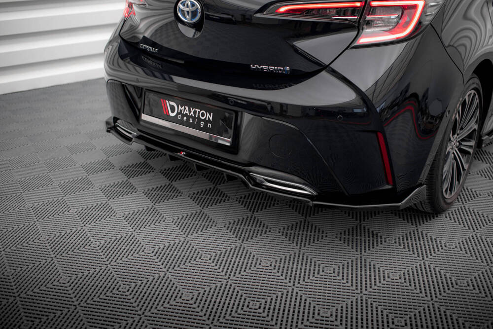 Zentraler Hinterer Splitter V.2 für Toyota Corolla E210 Hatchback von Maxton Design